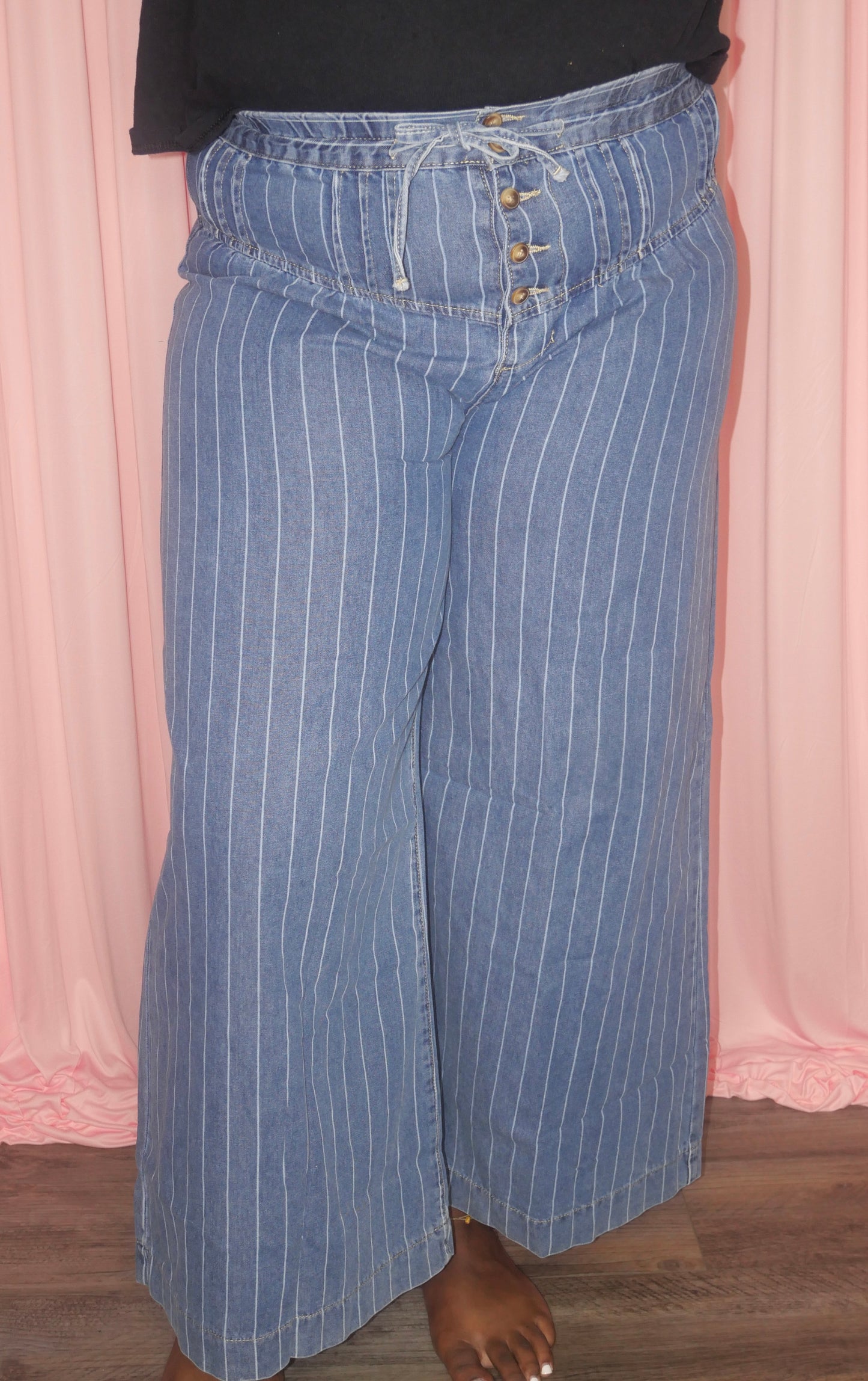 Pleated Drawstring Wide Leg Jeans